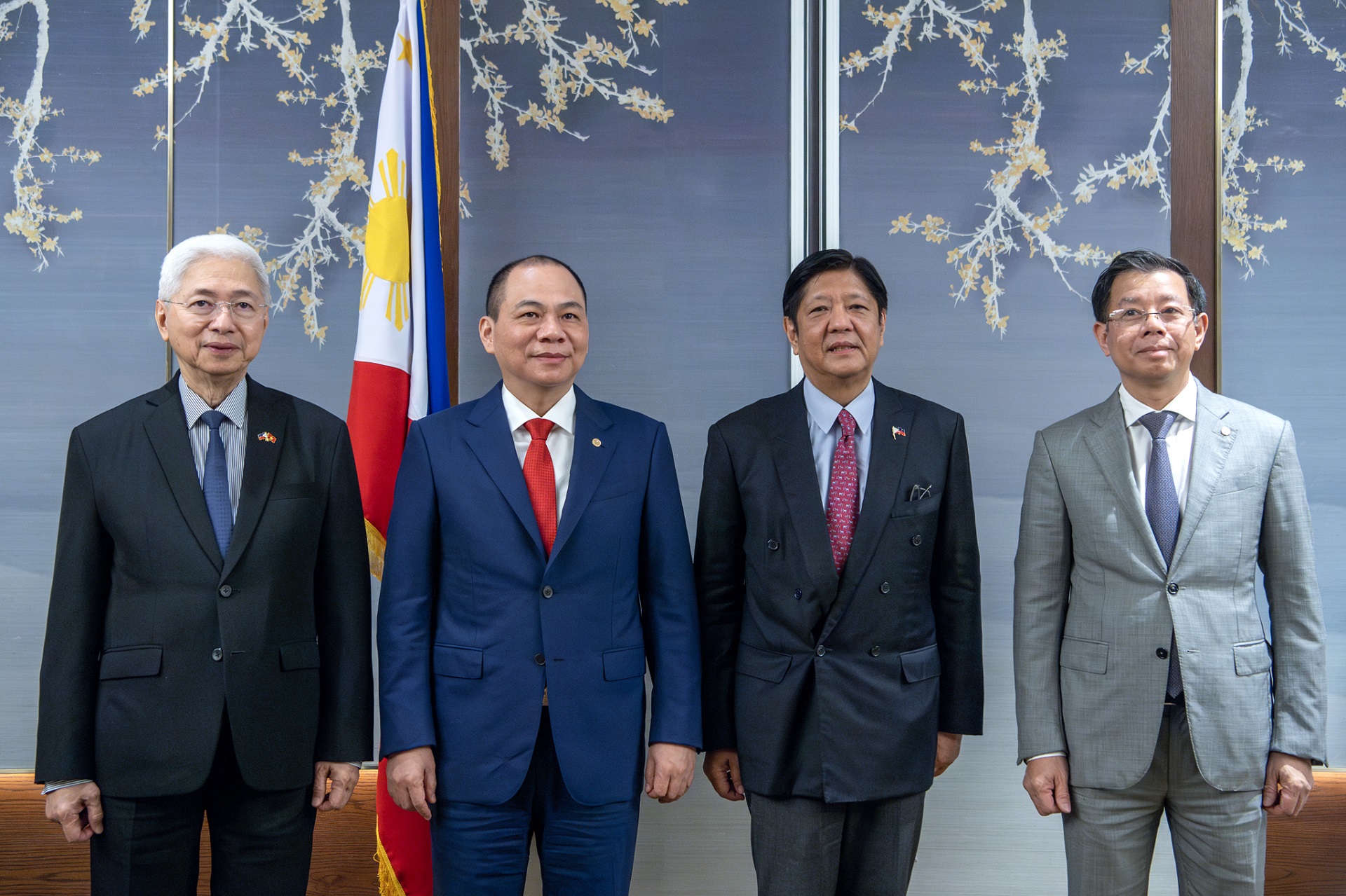 TỔNG THỐNG PHILIPPINES GẶP RIÊNG CHỦ TỊCH TẬP ĐOÀN VINGROUP